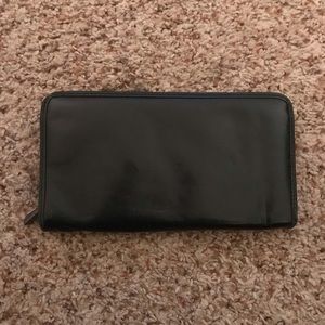 Armani Exchange Zip Around Wallet